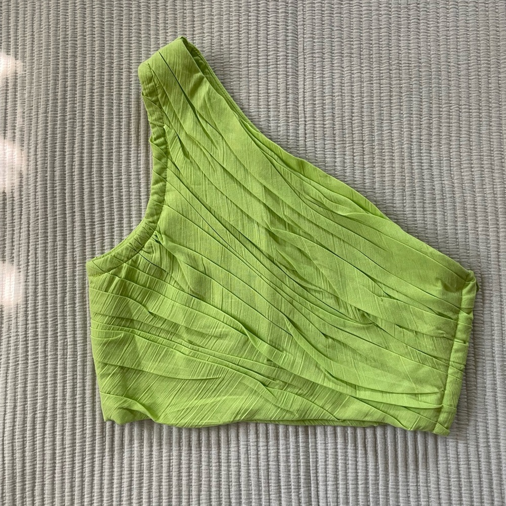 NWT Tach One Shoulder Crop Top